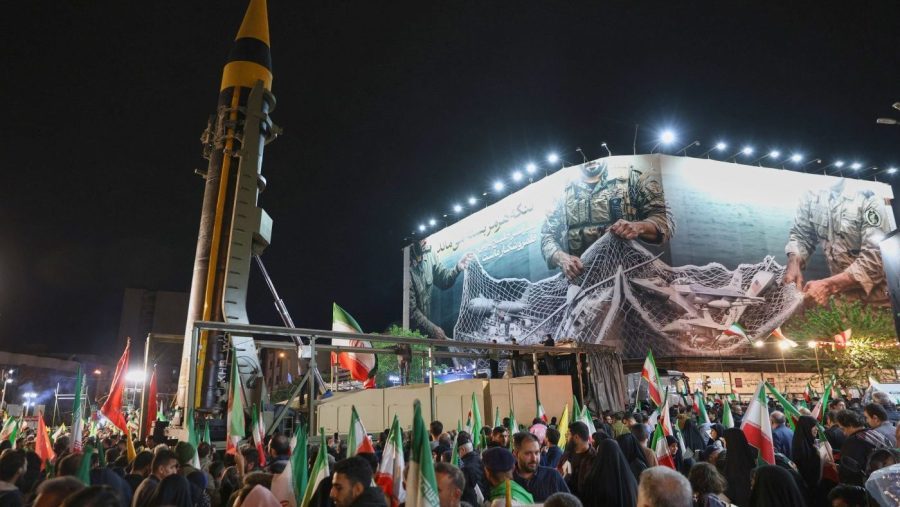 Iran is producing ballistic missiles again: Report