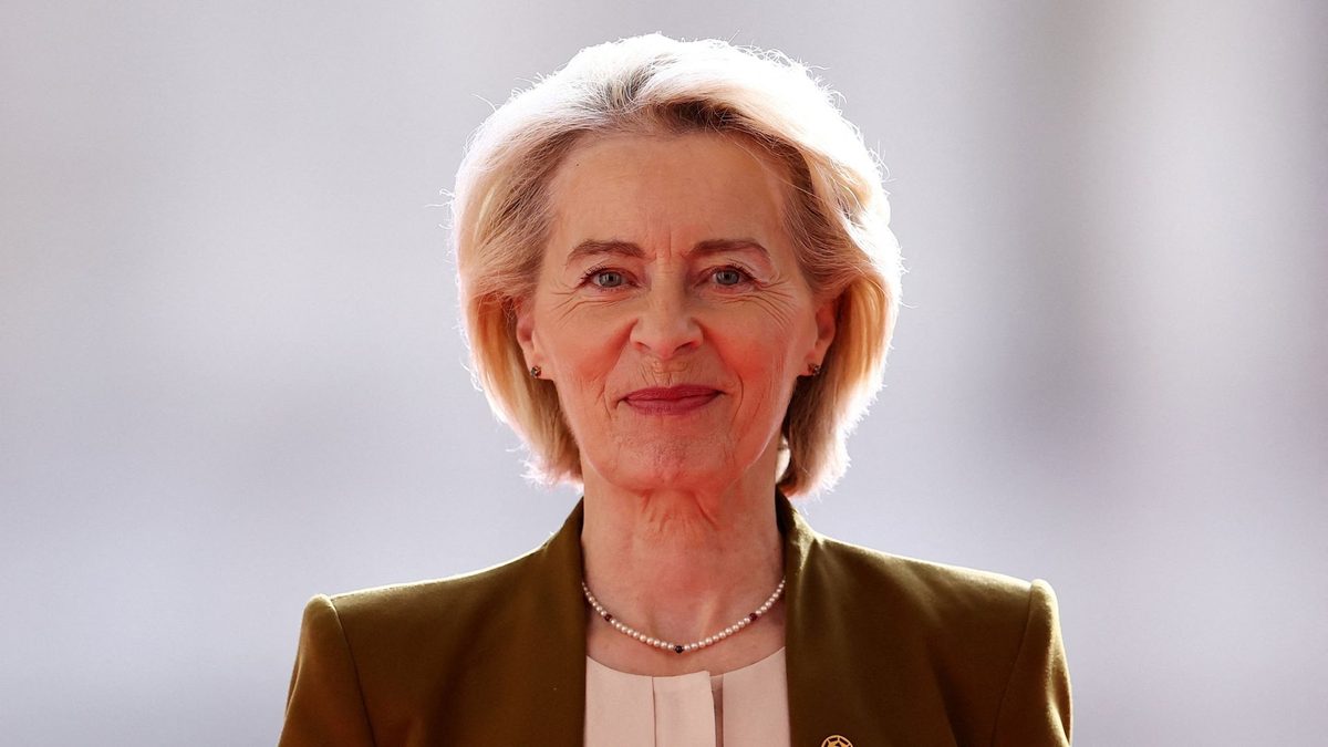 EU to ban social media for under-13s and limit access for older children