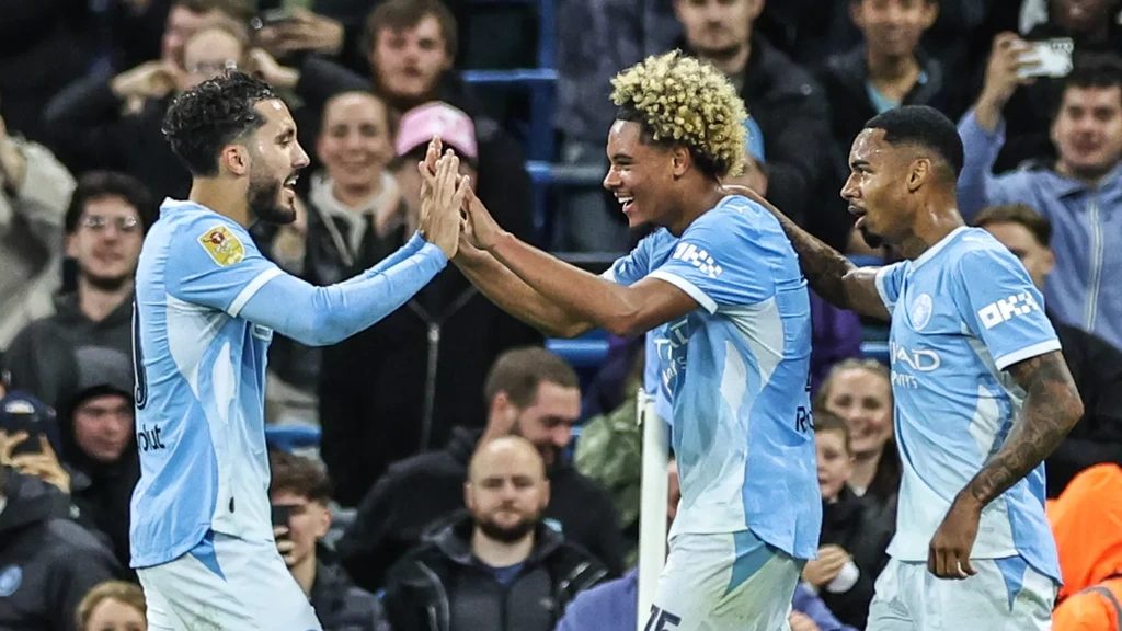 Manchester City met B-elftal overtuigend langs Norwich in League Cup
