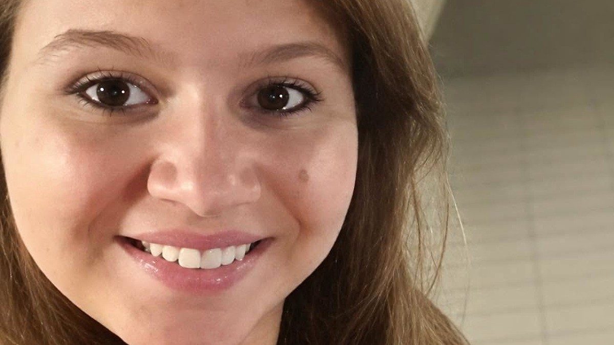Morta la giovane turista investita da un’auto pirata a Napoli, la famiglia di Rebecca Pepe ha dato il consenso per la d…