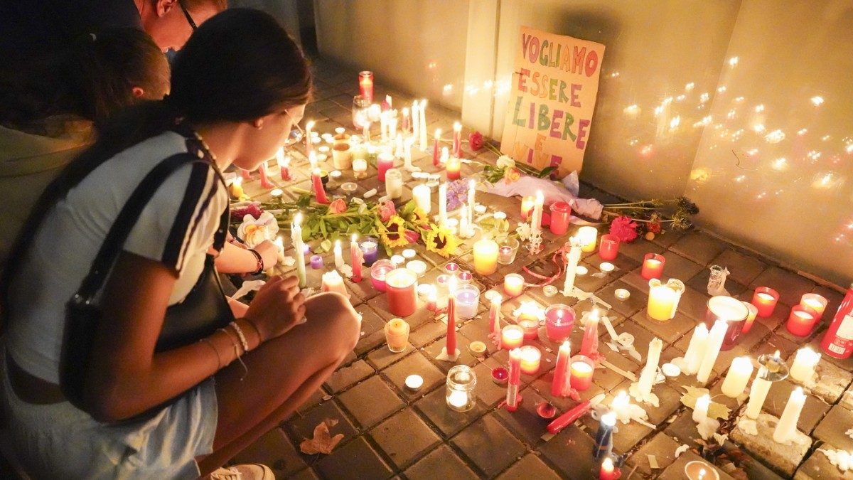 “L’ultimo viaggio di Lorena…”: quando i media trasformano un femminicidio in un romanzo rosa