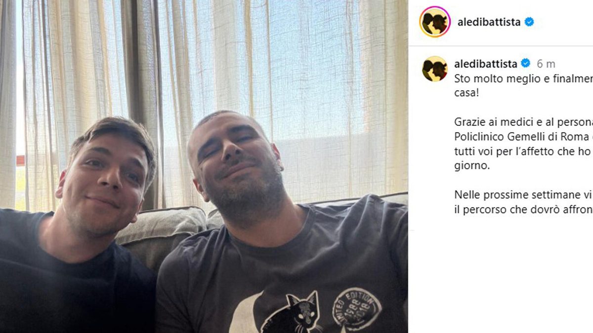 Alessandro Di Battista: 'Sto molto meglio, finalmente sono a casa'