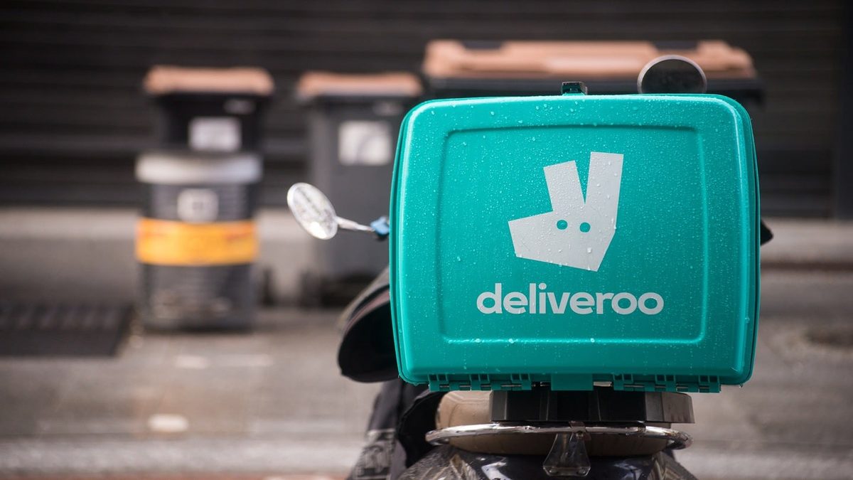 Pho extends UK delivery partnership with Deliveroo