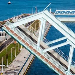 Zeeuwse scheepvaart lijdt miljoenenverlies door droge zomer