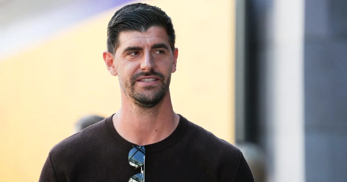 Mark Van Bommel spreekt na de kritiek over afwezigheid Courtois en is formeel
