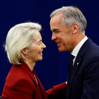 Von der Leyen stapt in machtsvacuüm dat Trump achterlaat