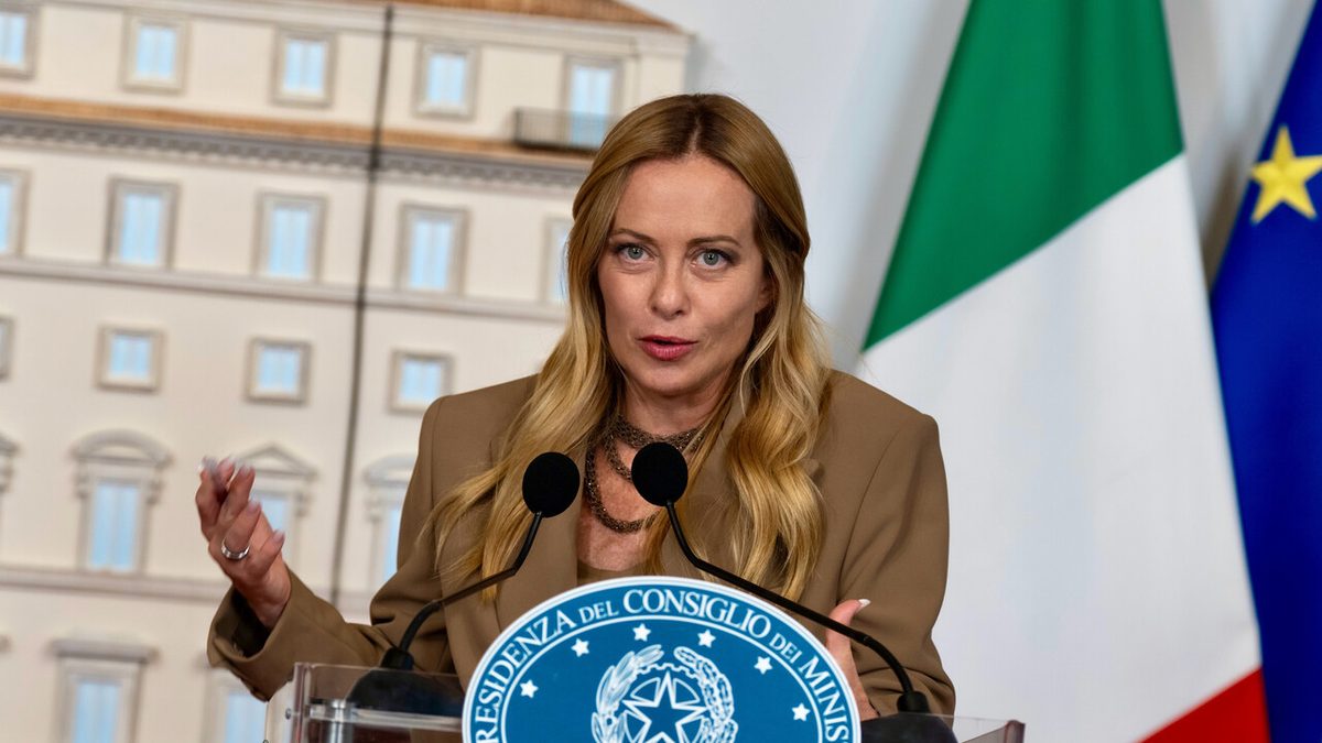 Meloni, le preferenze tornano su proposta di FdI, la sinistra non è credibile