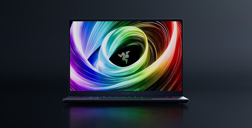 Kupił laptopa w cenie auta. Podziałał kilka dni, a producent się miga