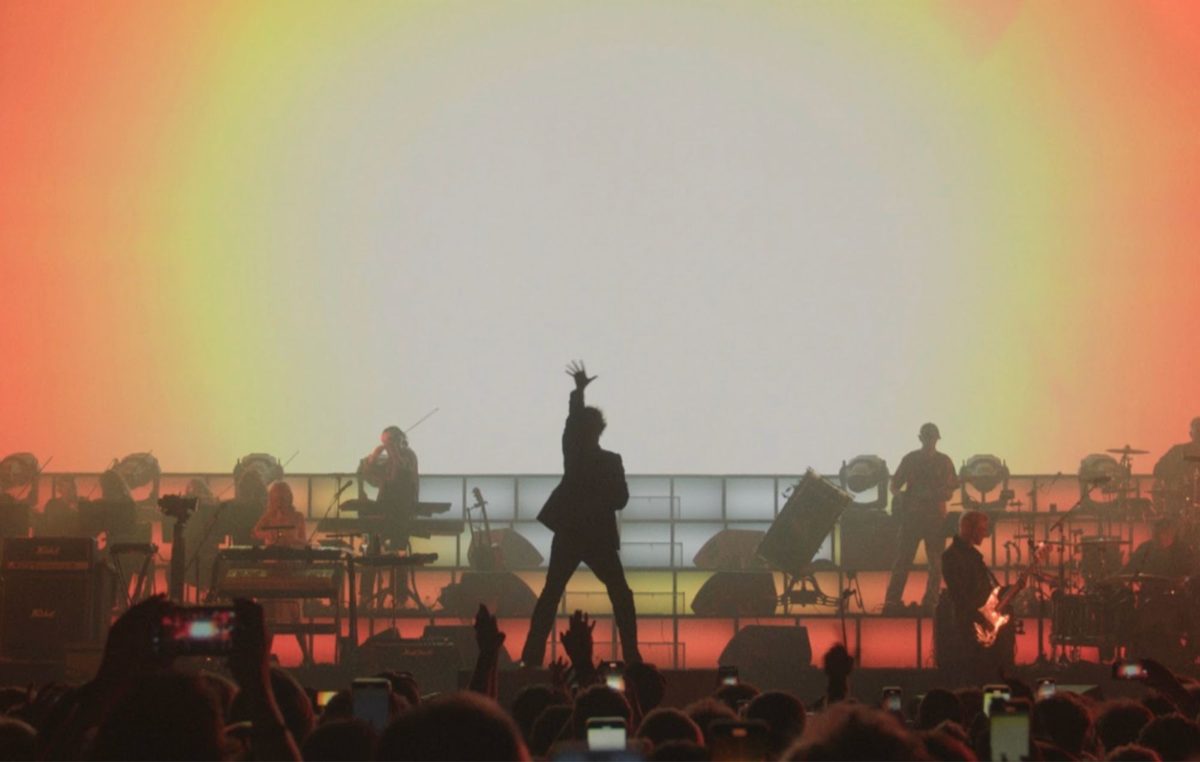 Watch Pulp play ‘Something Changed’ as director Garth Jennings tells us about “celebratory” new film ‘What Do You Do Fo…