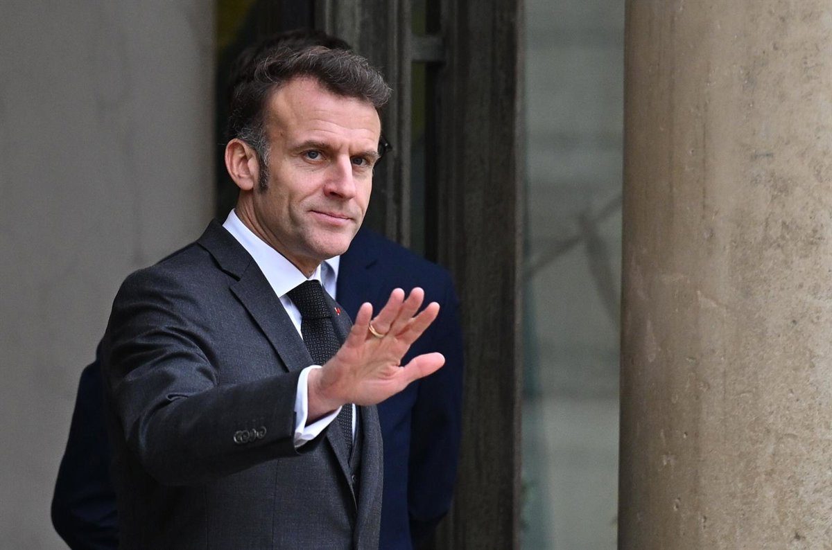 Macron ordena un plan para proteger a Francia de ataques contra infraestructuras críticas