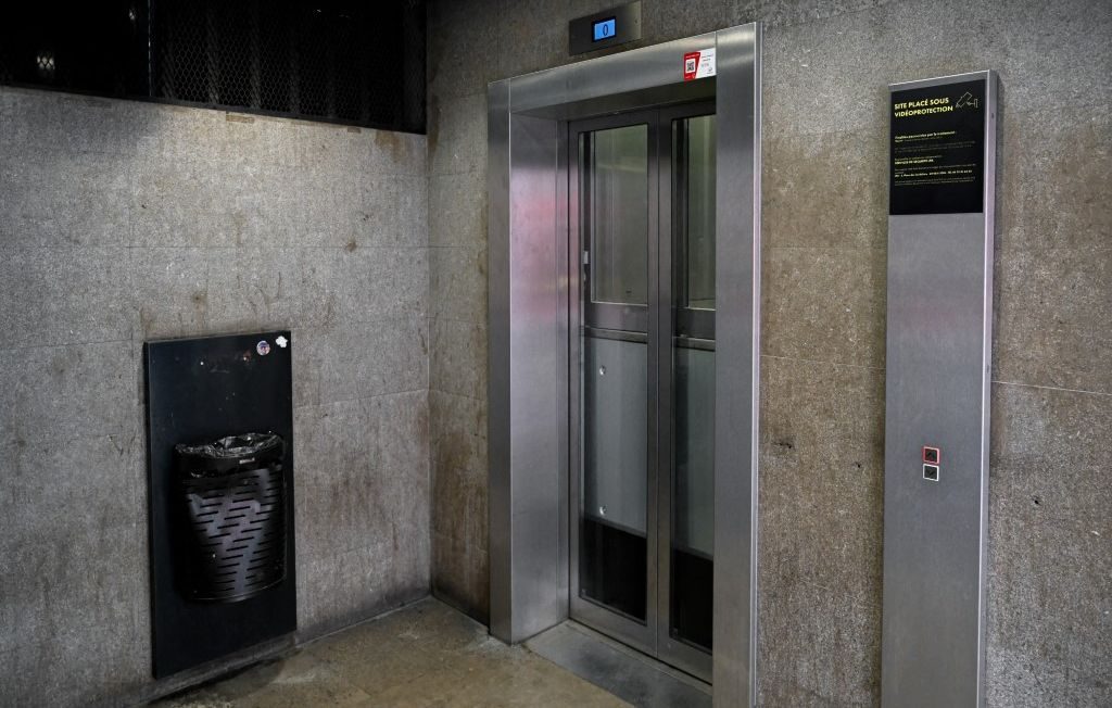 Ascenseur, toilettes… Vous avez connu un moment de solitude en étant enfermé involontairement ? Racontez-nous !