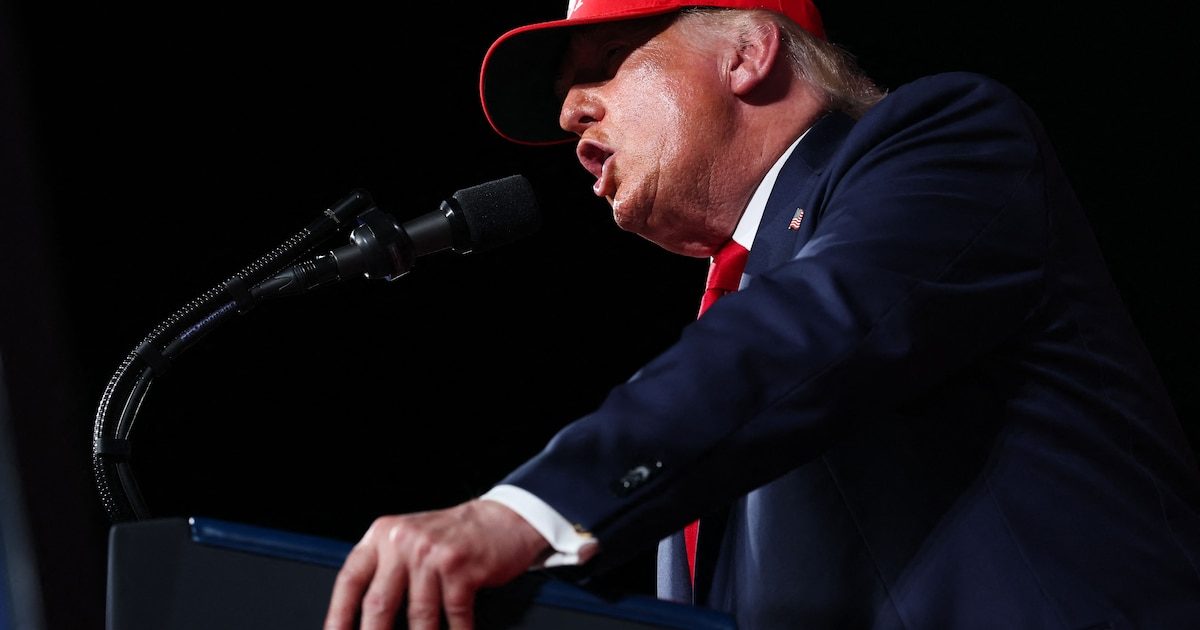 Trump interdit l'accès de la Maison Blanche à trois médias américains : "D'autres médias propagateurs de fausses inform…