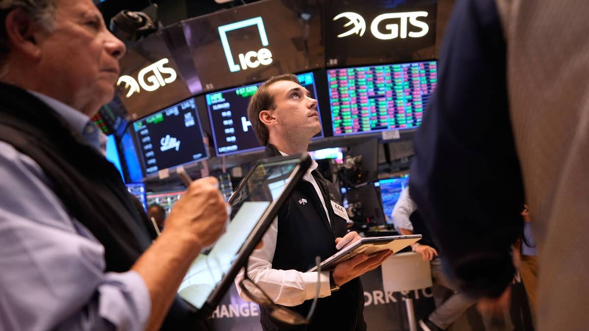 Wall Street vände upp – Netflix pressades