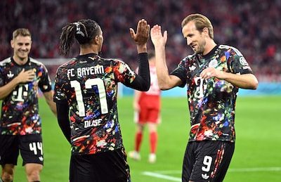 Zevenklapper op Oktoberfest: historische goal Harry Kane en hattrick Michael Olise maken feestavond voor Vincent Kompan…