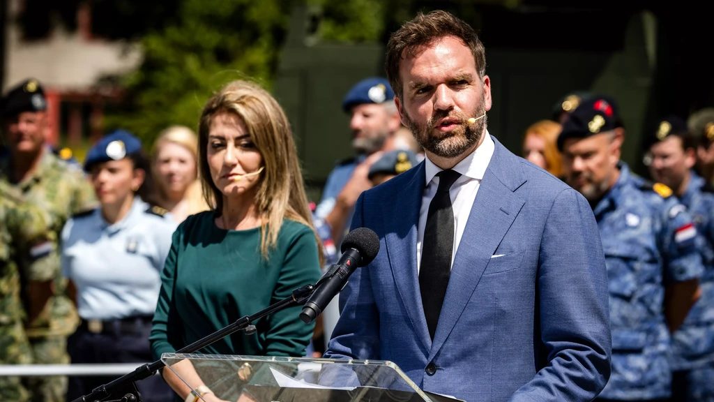 Jetten deed het op sociale media, deze kabinetsleden schreven hele speeches met AI