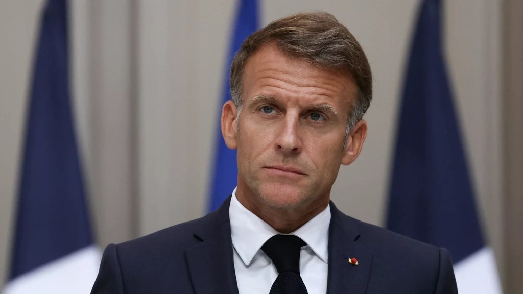 Macron wil kritieke infrastructuur beter beschermen tegen Russische aanvallen