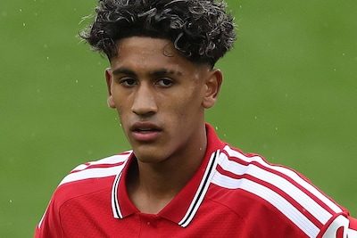 ‘Kid Messi’ wil weg bij Manchester United: hoe 15-jarig supertalent JJ Gabriel Engeland op zijn kop zet