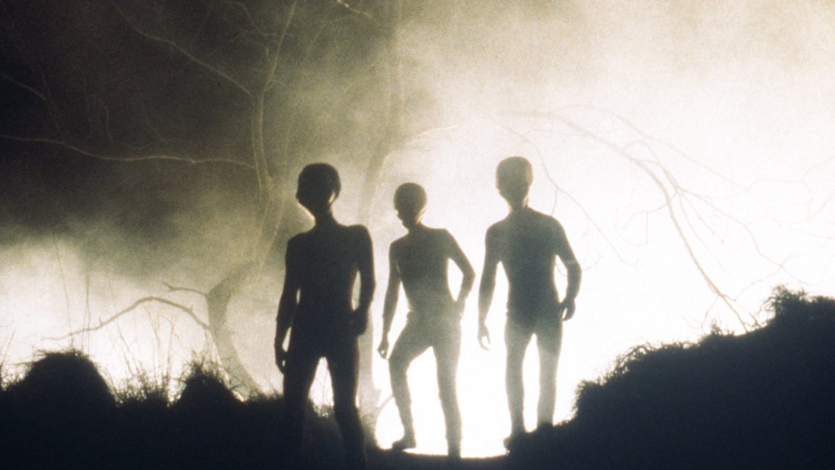 33 Years Later, the Best Sci-Fi Show of the '90s Is Officially Streaming for Free