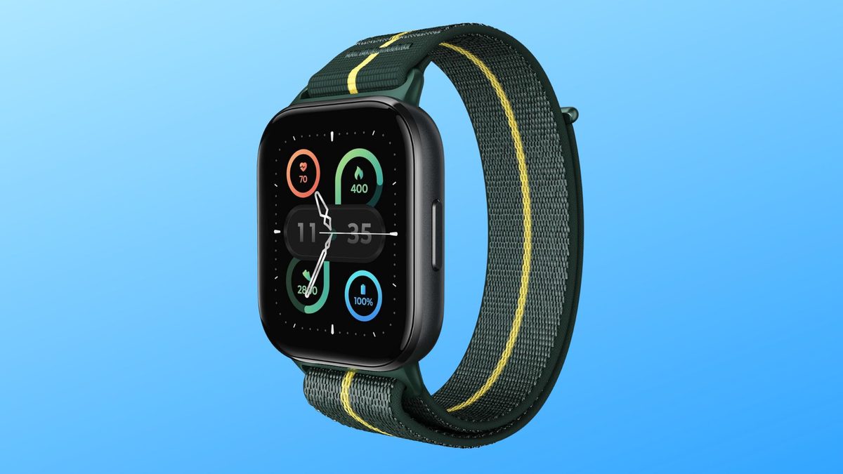 At under £34, this Motorola smartwatch is perfect for bargain hunters