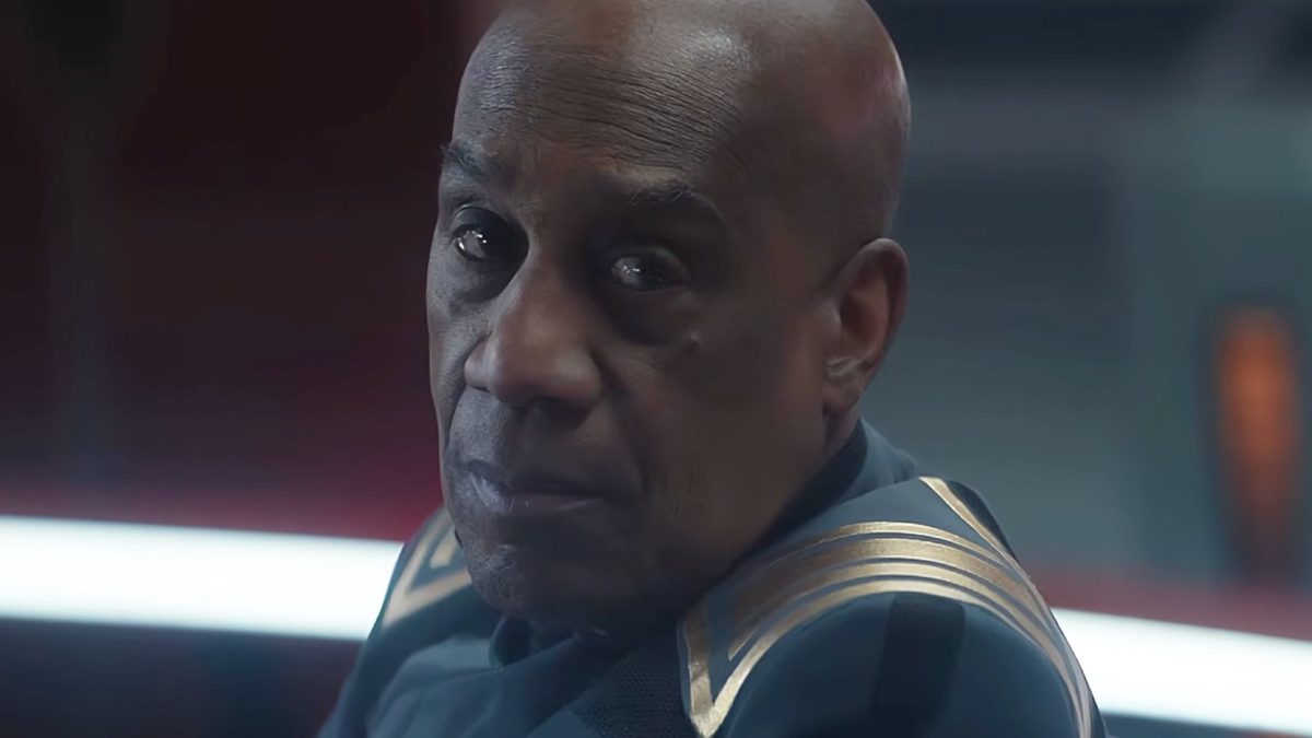 Why Admiral Reeger From Star Trek: Strange New Worlds Looks So Familiar