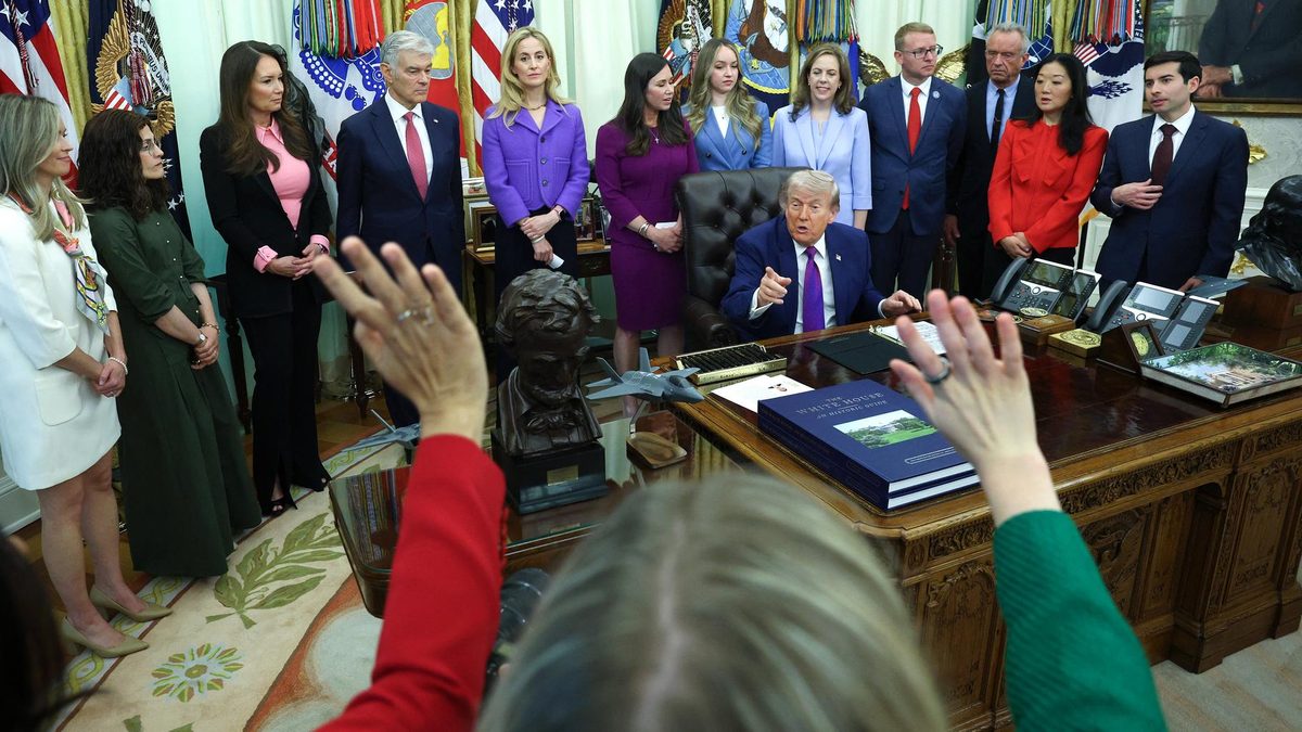 Donald Trump annonce interdire l’accès de la Maison Blanche à CNN, MSNOW et Politico