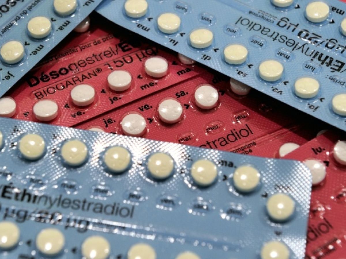 Pilule contraceptive: faut-il s'inquiéter après l'alerte sur le désogestrel ?