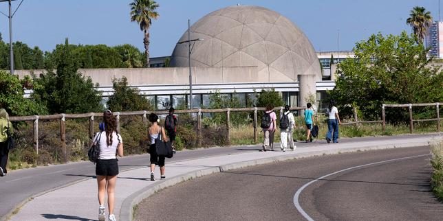 Dans le Gard et l’Hérault, des classes à 35 degrés : « On n’imaginait pas revivre ça en septembre »