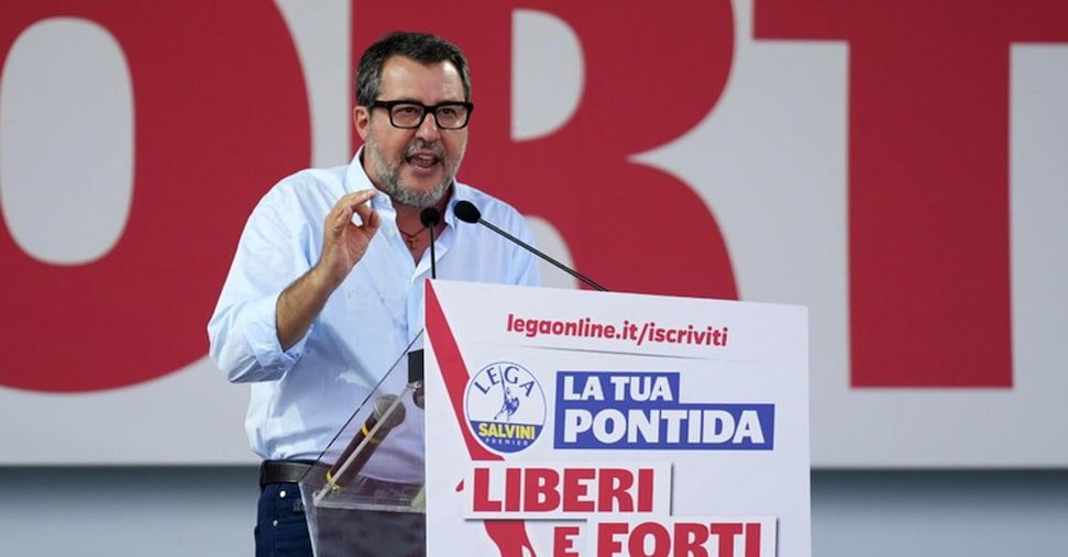 Salvini alla prova di Pontida rilancia su pensioni e sicurezza