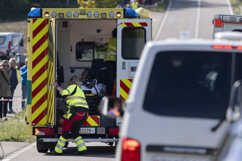 Tragiczny wypadek autokaru w Szwajcarii. Są zabici i ranni