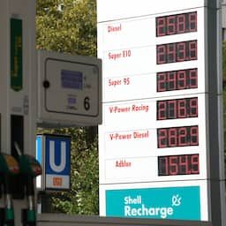 Nederlandse dieselprijs naar recordhoogte, Duitsland voert tankkorting door