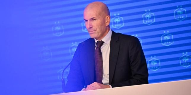 Zinédine Zidane va dévoiler sa première liste de joueurs et endosser pleinement le costume de sélectionneur des Bleus