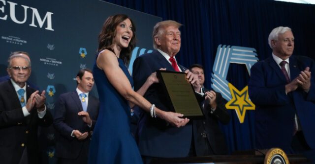 Trump Signs Bill Authorizing Construction of Monument Honoring Medal of Honor Recipients