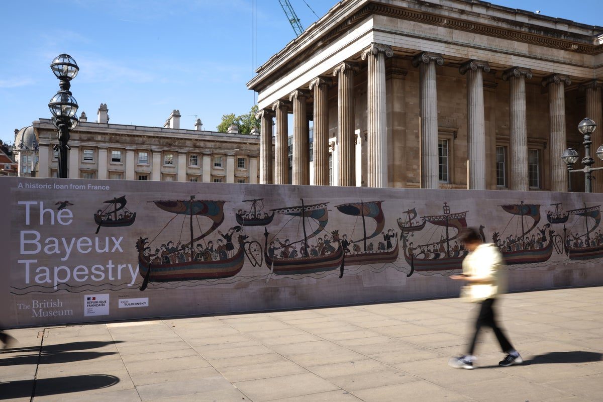 Bayeux Tapestry ticket-holders evacuated from British Museum after smoke detected