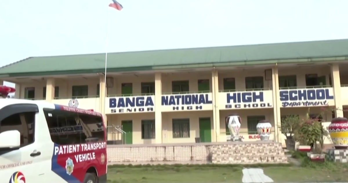 Multiple dead, including gunman, in school shooting in the Philippines