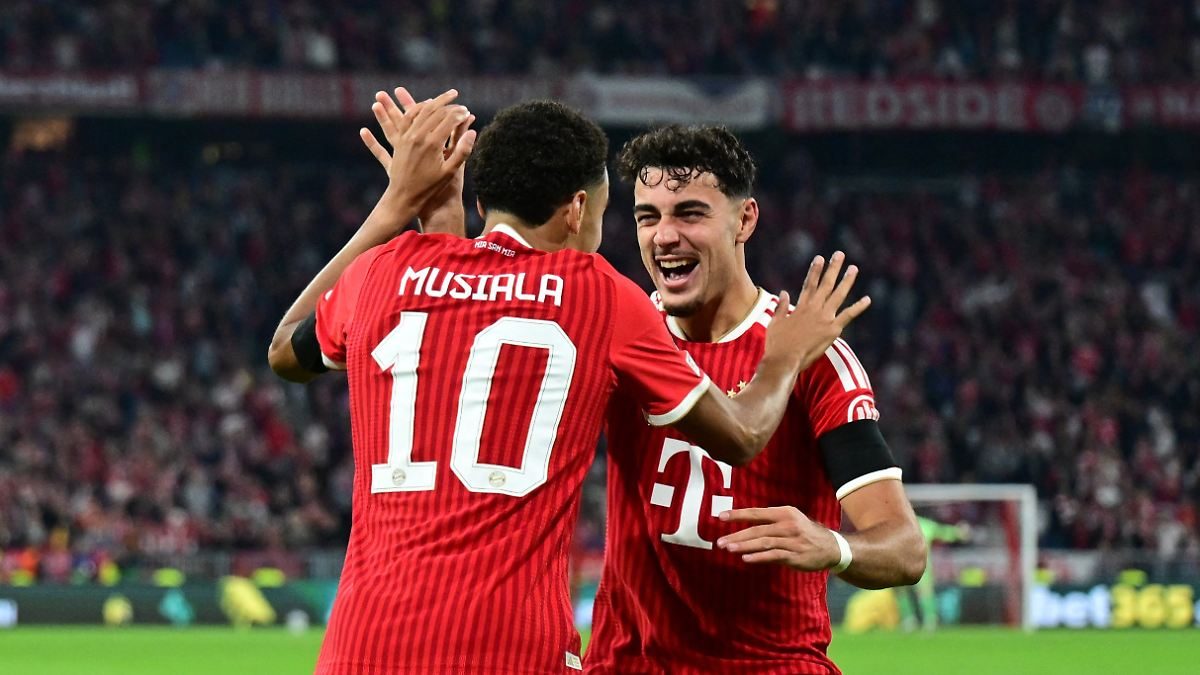Was für ein CL-Abend: Jamal Musiala verzückt den überglücklichen FC Bayern