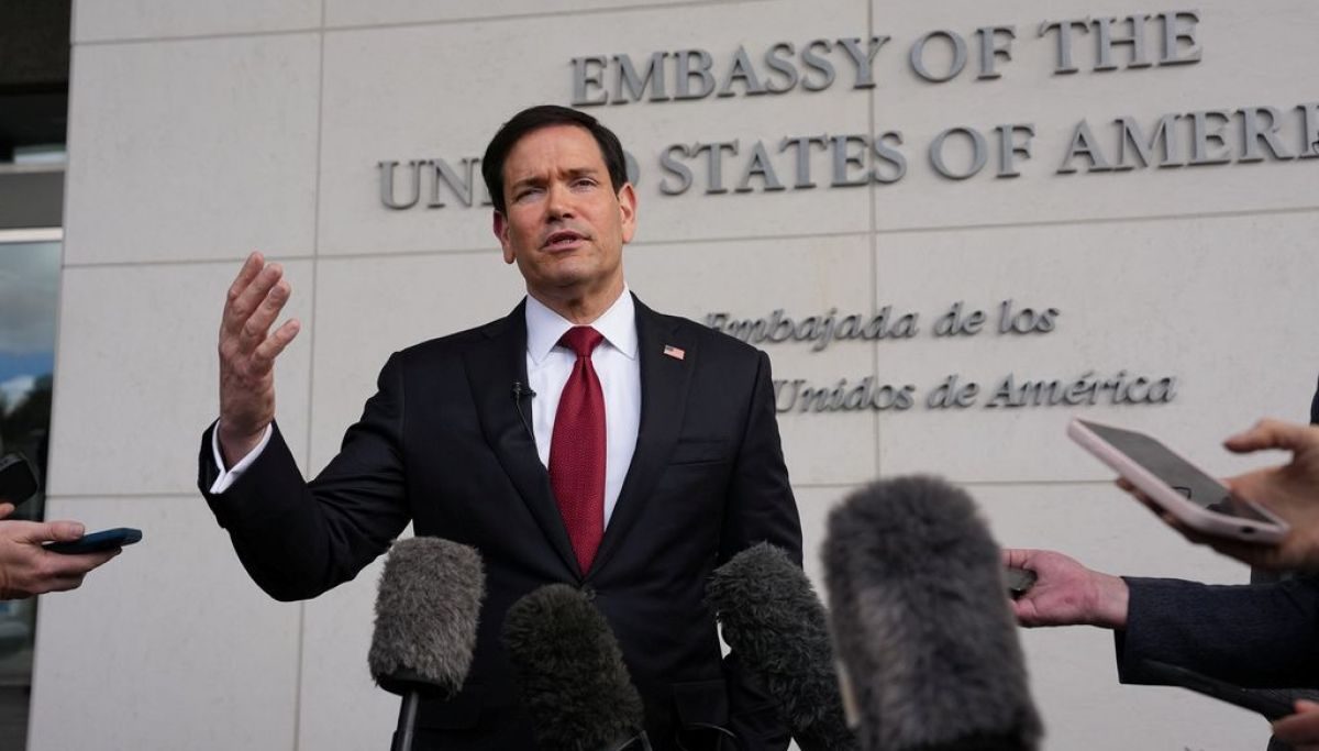 Marco Rubio isn’t at the GOP’s midterm convention. Attendees love him anyway