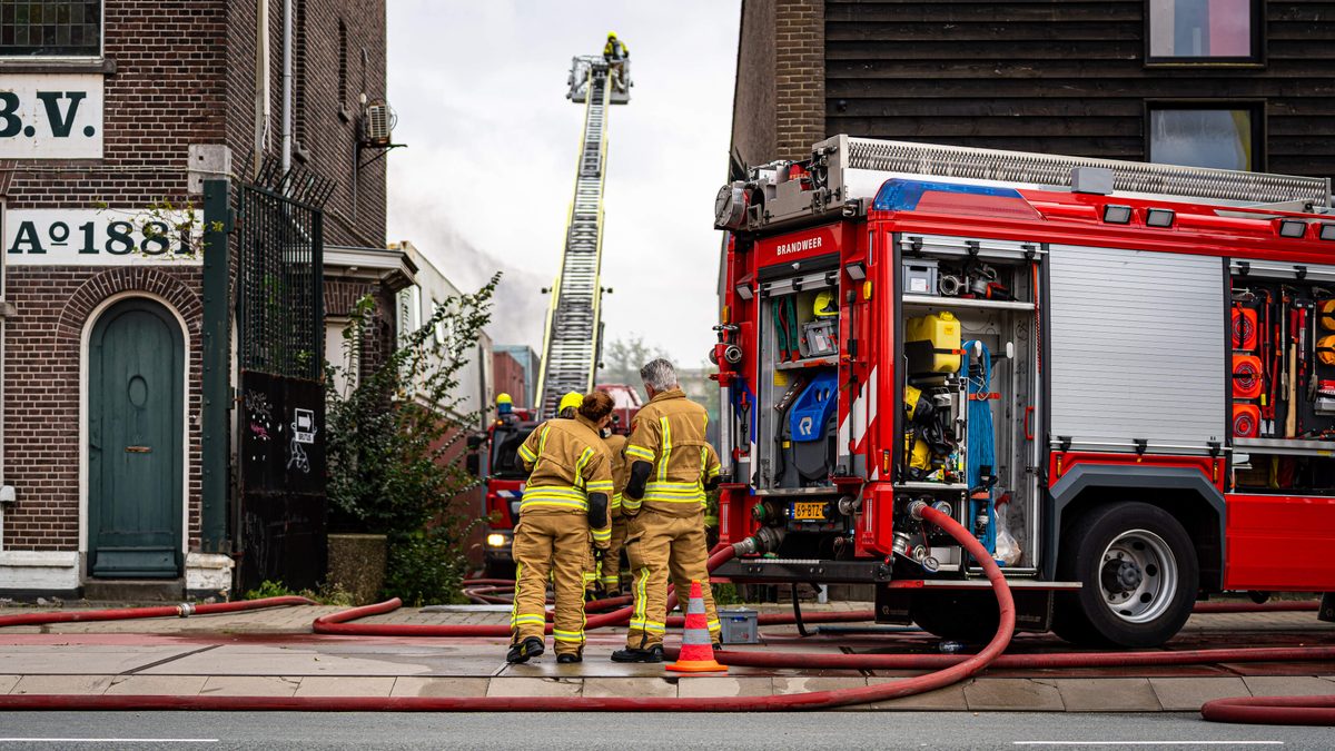 Grote brand bij museum Brutus Art Space in Rotterdam onder controle