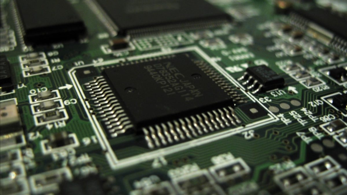Marvell Technology Must Position Itself as The ‘Anti-Broadcom’