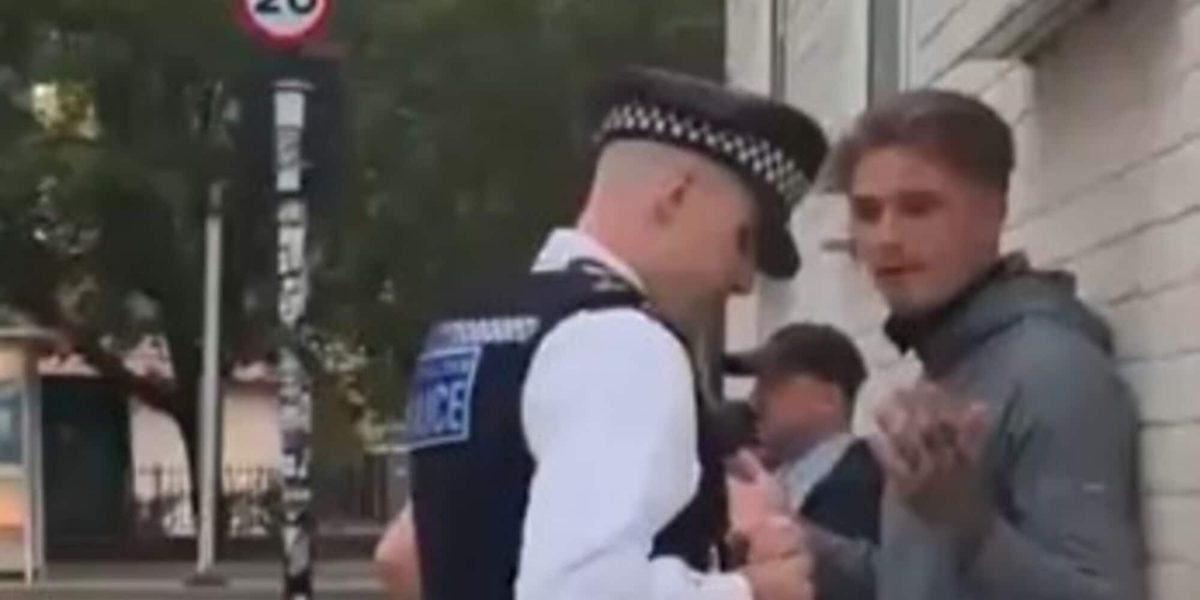 Millwall-West Ham, altro che scontri: una soffiata rovina la 'festa' e scatta la retata