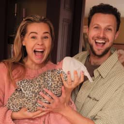 Presentatoren Tim Senders en Kiki Bosman ouders geworden van zoon Solé Jo