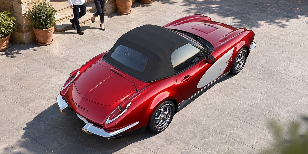 Mitsuoka LA1 Is a Miata-Based Miniature C1 Corvette You Can Drive