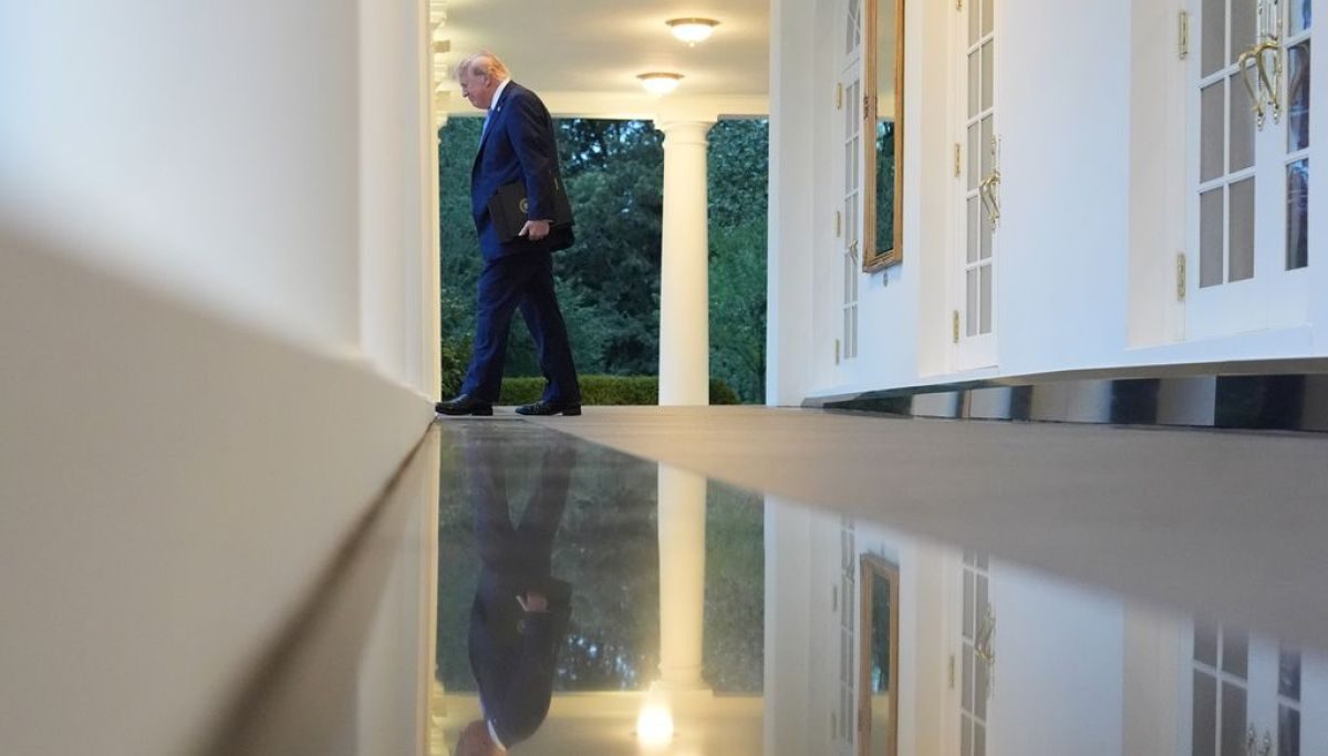 MS Now and CNN denied access to White House grounds as Trump enforces ban