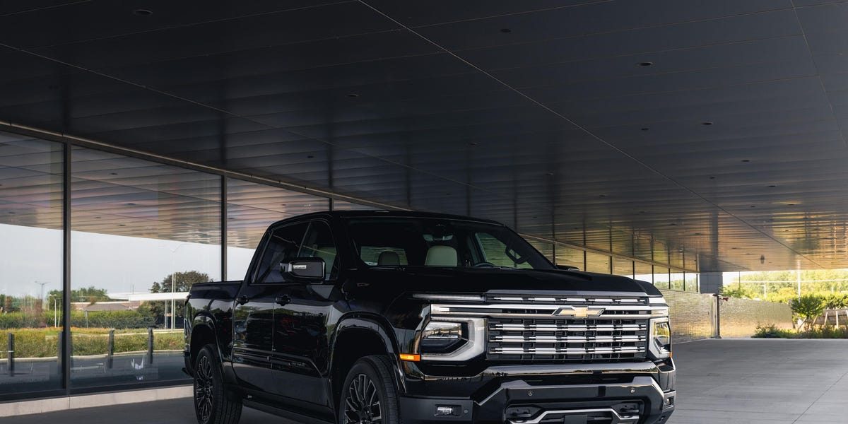 2027 Chevy Silverado 1500 High Country Is Fancier Than Ever: Photo Gallery