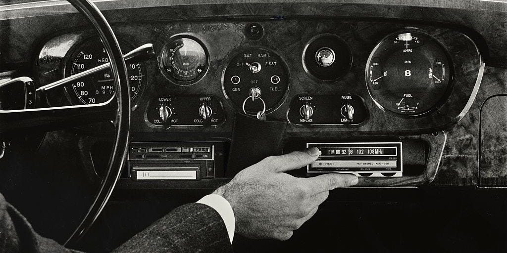 AM Radio Will Be Required in All New Cars If This Bill Becomes Law
