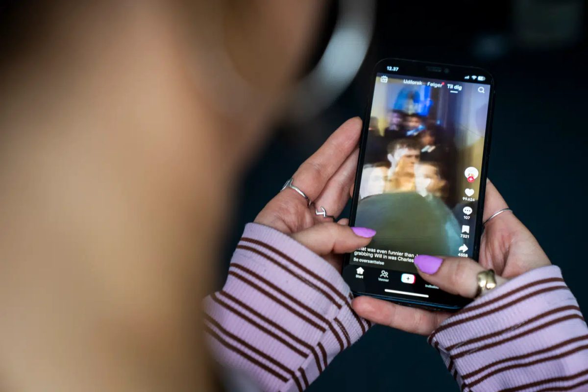 Speciallæge ser, hvordan flere bliver afhængige af sociale medier – nu opfordrer han til en løsning som på kasinoet