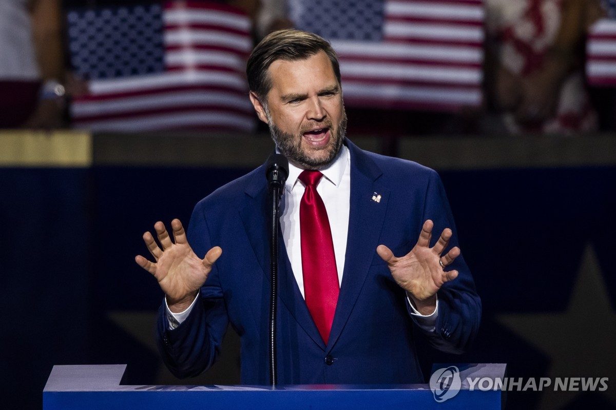 [르포] 밴스 "목욕물에 아기까지 버리면 안돼"…결집 호소에 '48' 함성