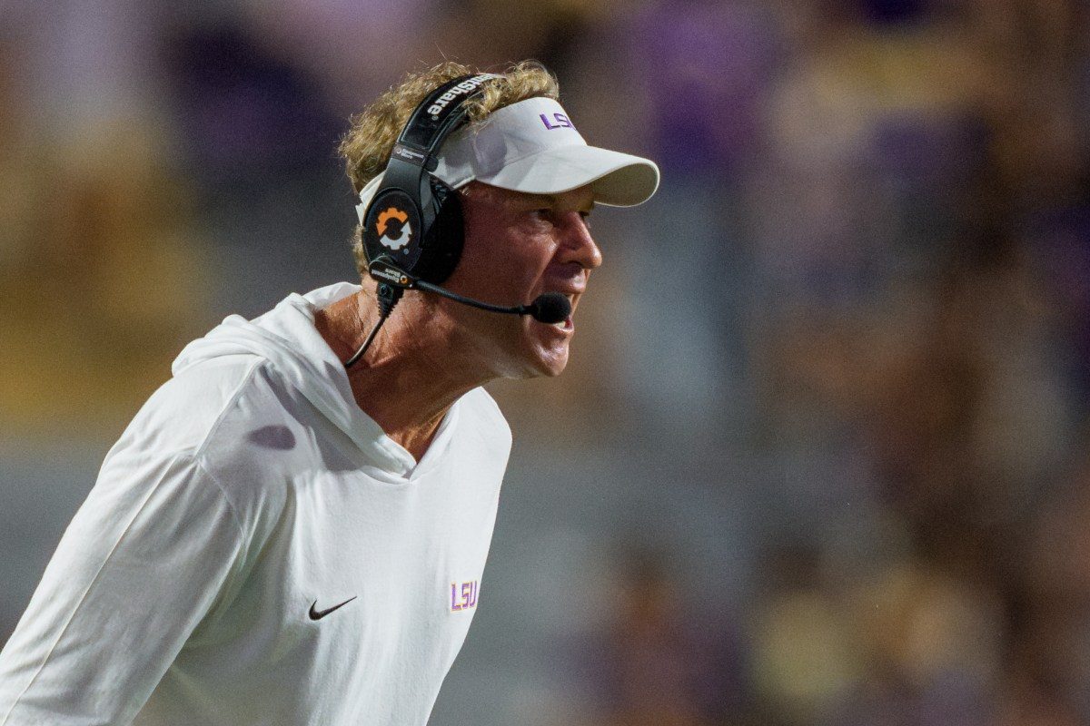 Lane Kiffin Met With Boos, Taunts in Return to Ole Miss as LSU Coach