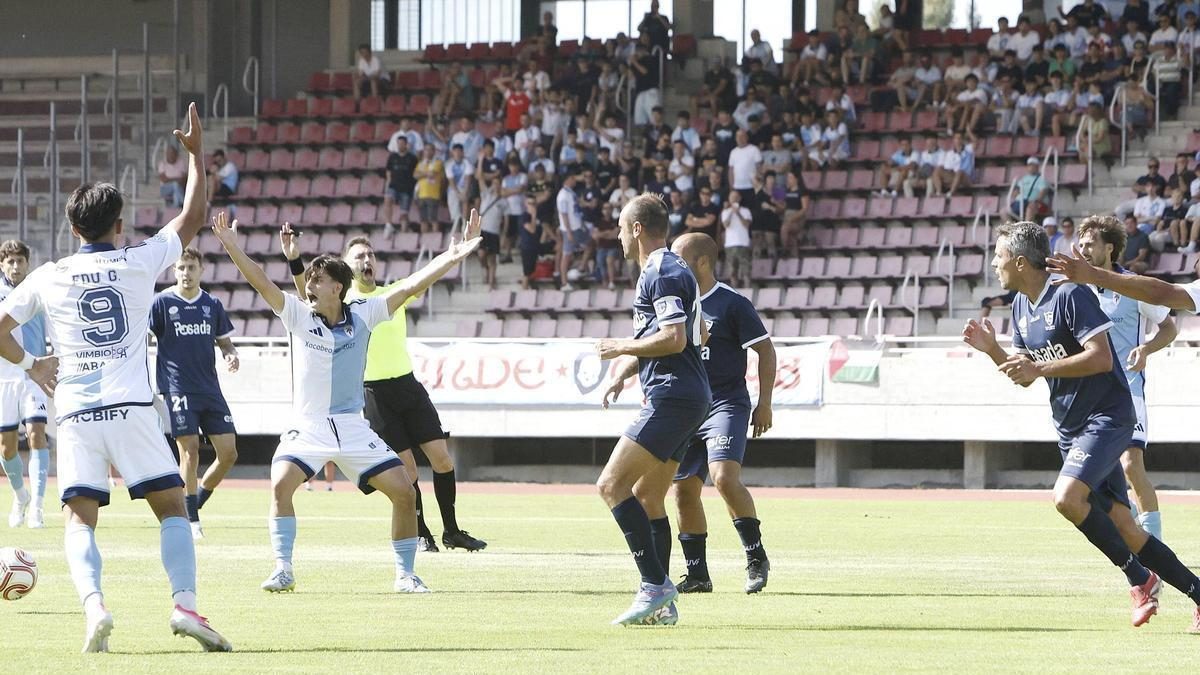 El Compostela atribuye al Marino de Luanco la sanción impuesta por la RFEF
