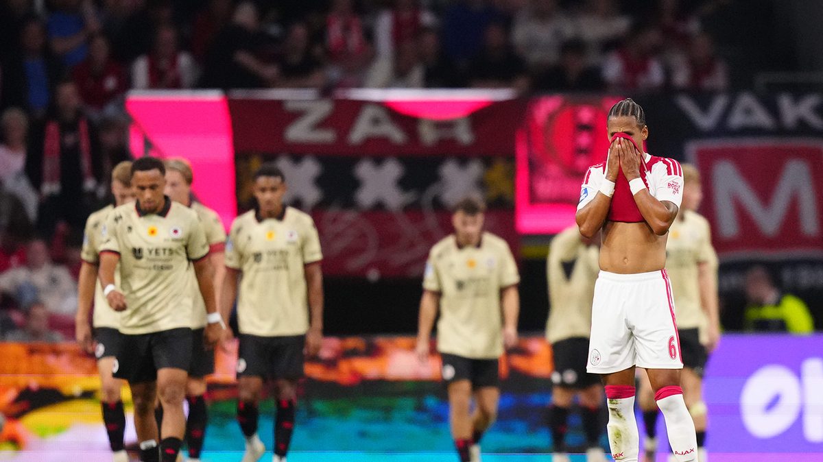 Ajax doet zichzelf ernstig tekort tegen Excelsior en loopt tegen duur puntenverlies op