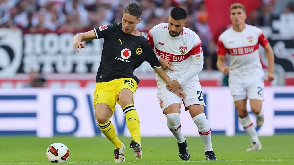 Dortmund boekt met Veerman zuinige zege en pakt koppositie in Bundesliga